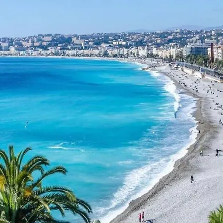 Au Petit Carre D Or Proche Plages Et Prom *
