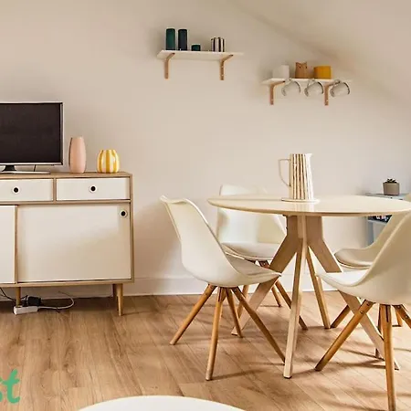 Apartamento Au Petit Carre D Or Proche Plages Et Prom